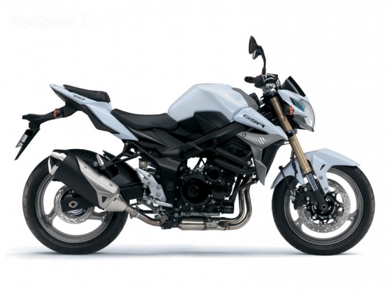 SUZUKI GSR 750